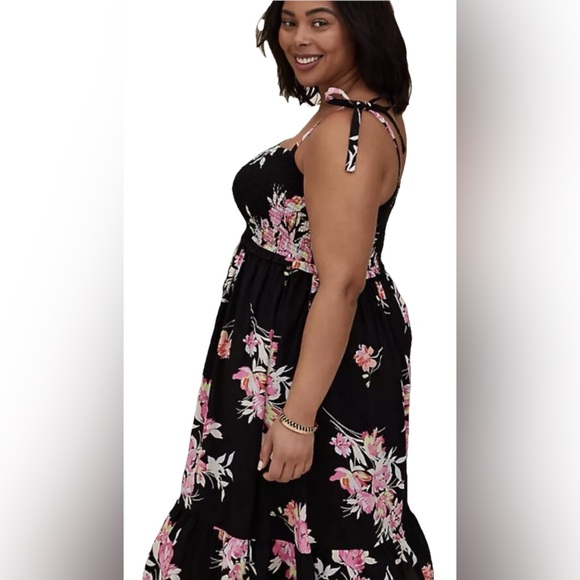 EUC Torrid Black Floral Midi Challis Smocked Dress 00 - Picture 6 of 8